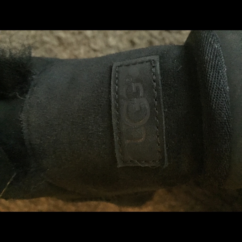 Black Ugg Boots - Picture 4 of 4